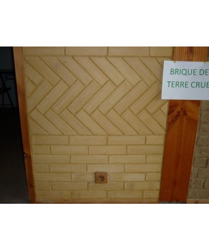 Réalisation en brique de terre crue